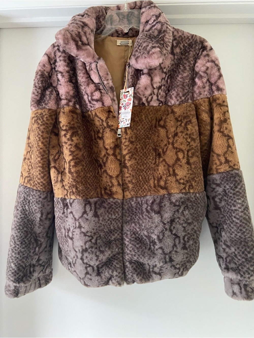 Gimmicks by BKE Colorblock Faux-Fur Teddy Jacket in Pink, Brown & Gray